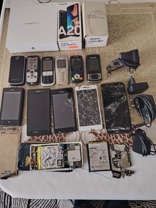 Telefony komórkowe mix + kamera