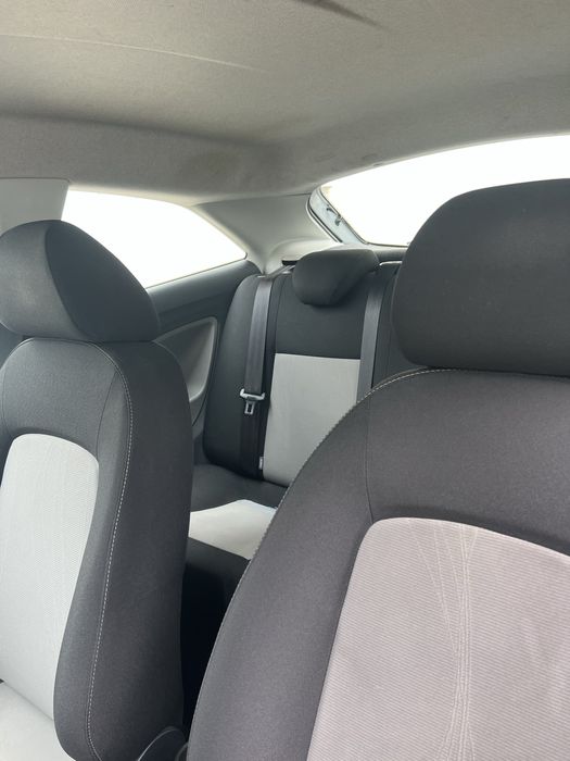 Seat ibiza 1.2 TDI 2012
