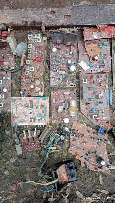 продам платы игровые, телевизионные...