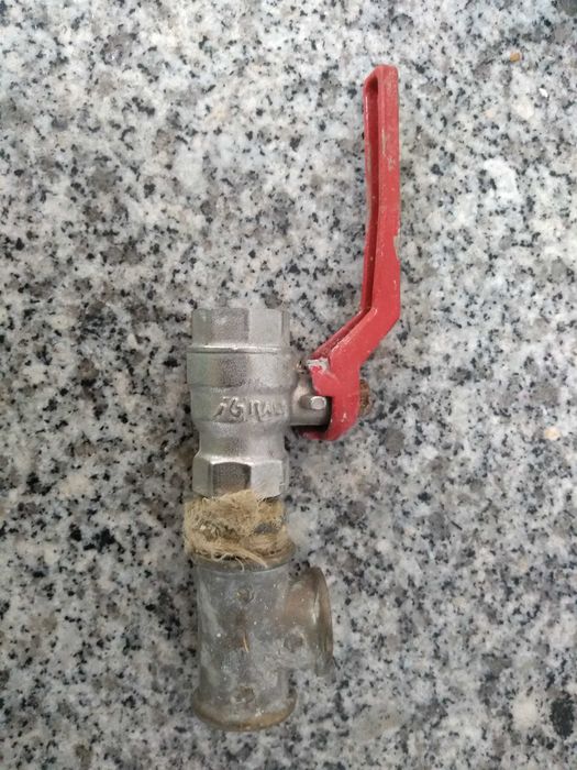 Válvula de passagem