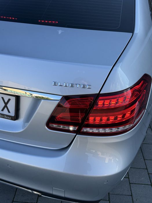 Mercedes-Benz E250 4 Matic