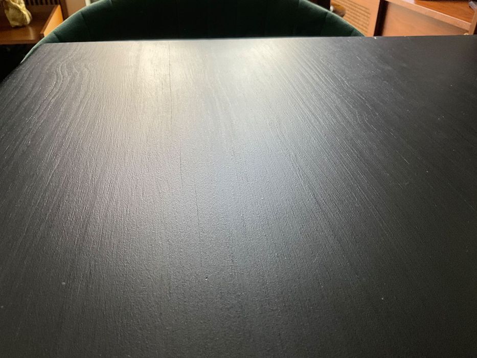 Mesa de Jantar em Madeira Maciça Feita a Mão. 1500€ (20% da compra)