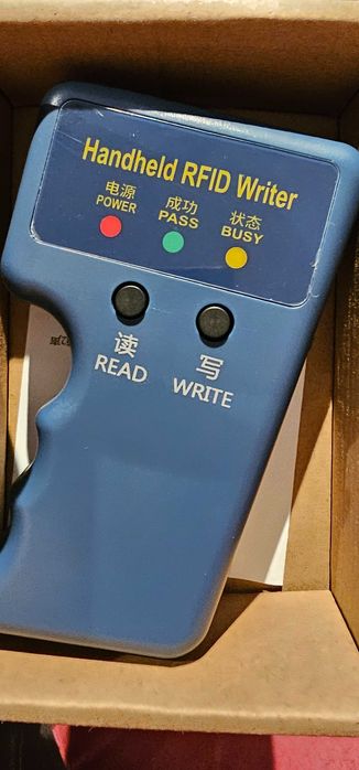 Handheld RFID Writer