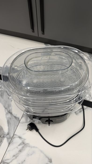 Продам пароварку Tefal
