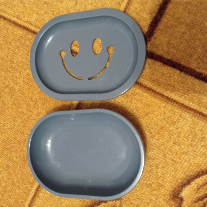 Мильниця смайлик пластик
