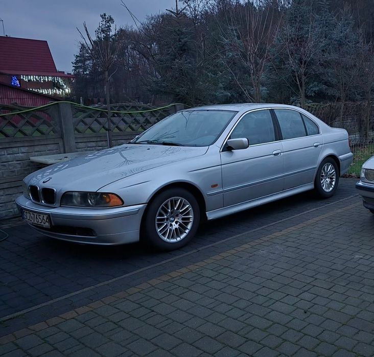 BMW E39 2.2 170 KM 2001 rok.