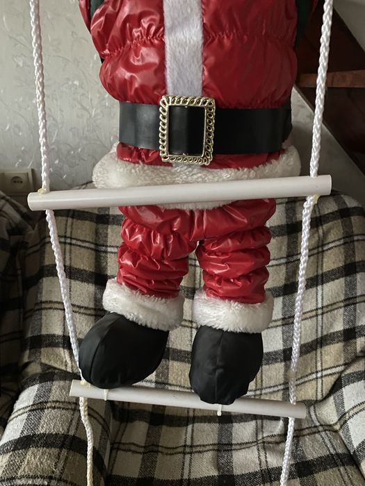 Инрушки  разные, на выбор