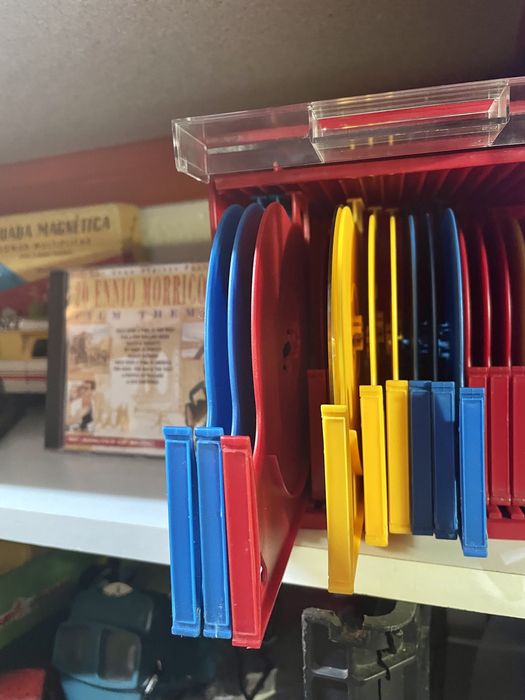 Porta Cassetes e Porta CD's Antigos e Vintage