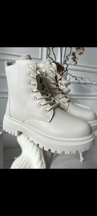 Шкіряні ботинки,черевики,сапожки.