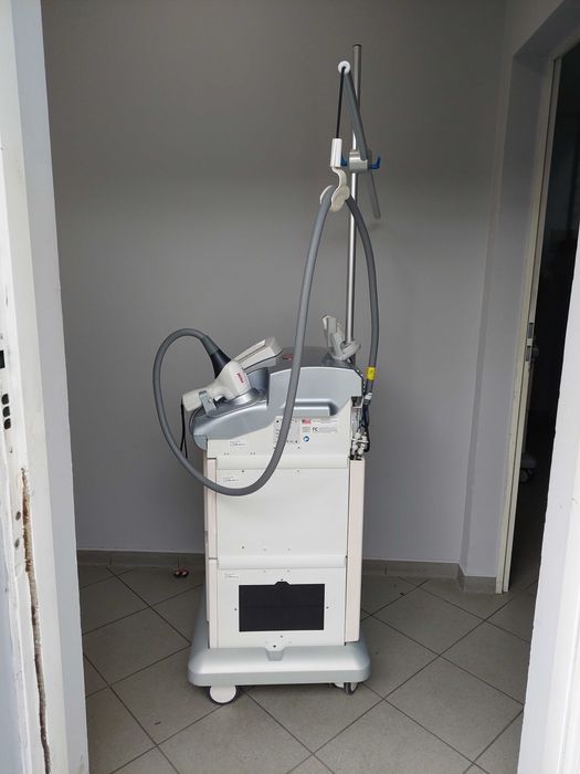 Vectus Laser Depilacja 810 nm Rok 2015 PO PRZEGLĄDZIE Gotowy do Użytku