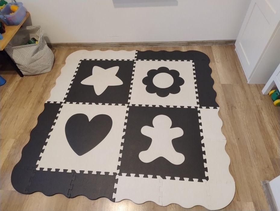 Mata piankowa Humbi edukacyjna kontrastowa kojec