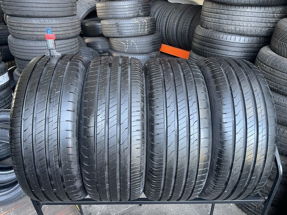 Goodyear 215/50 R17 super stan! 20 rok!