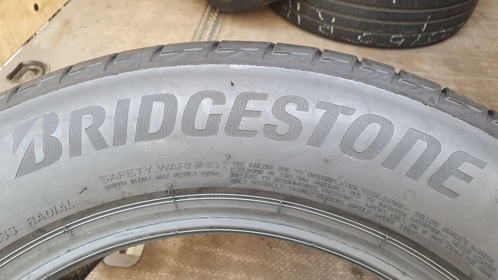 205/60 R16  4шт Bridgestone (Бриджестон) Авторезина, шини.