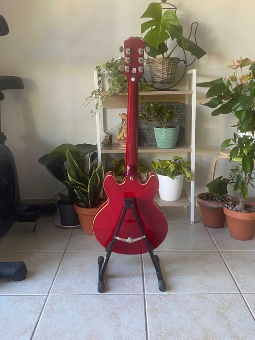 Epiphone The Dot ES-335 — Guitarra elétrica semiacústica
