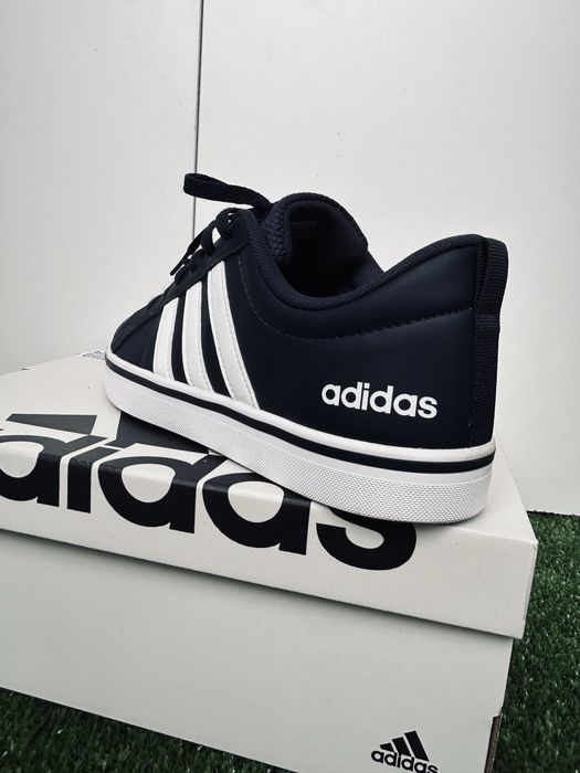 Męskie buty Adidas VS Pace 2.0, rozmiar EU 42 / UK 8 / US 8.5