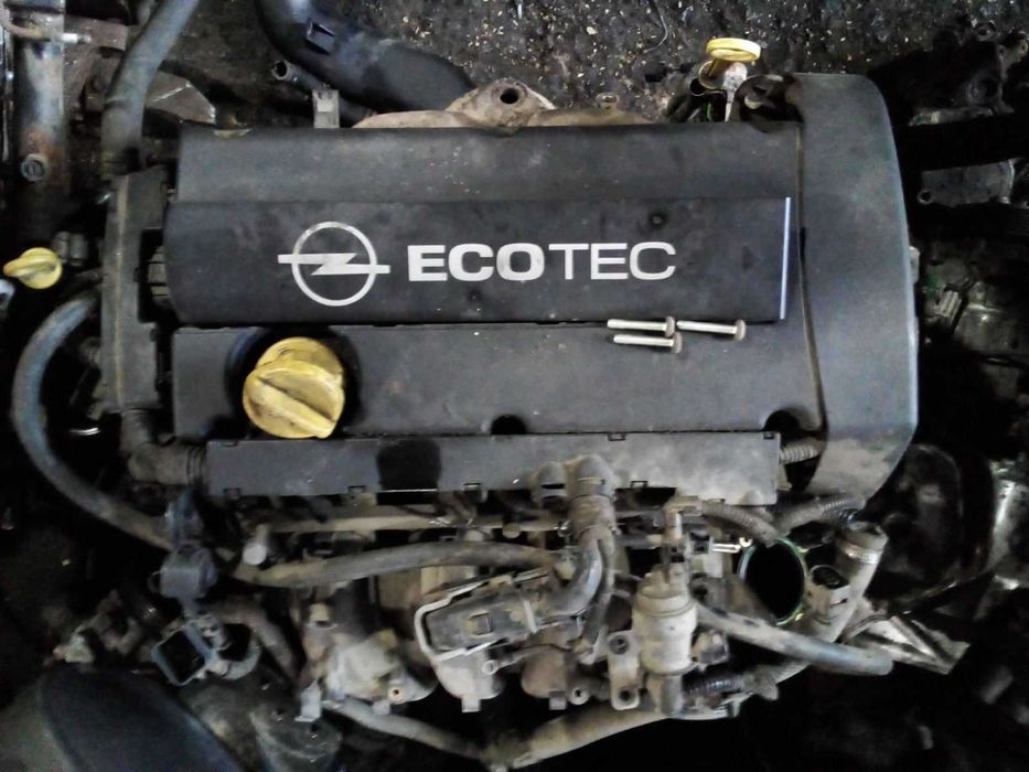 Двигатель Мотор Двигун Z16XE1 Astra Zafira Vectra Вал ТНВД Форсунки