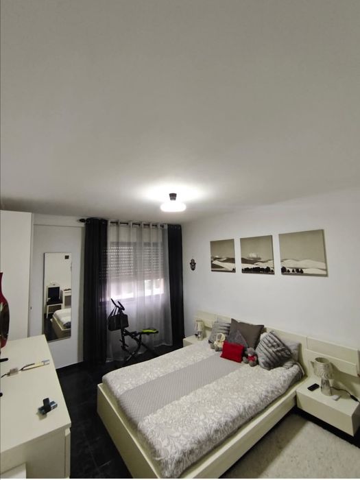 Apartamento t2 remodelado, na  avenida da liberdade, Baixa da Banheira