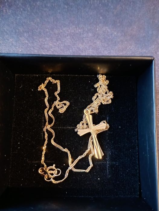 Złoty Łańcuszek wraz z Krzyżykiem