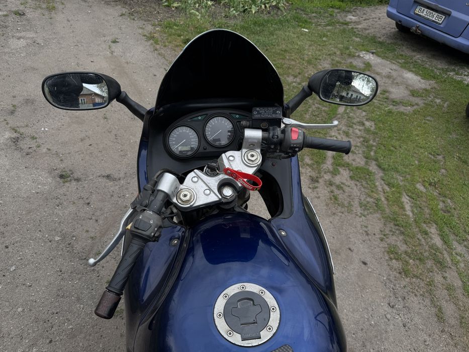 Продам мотоцикл Suzuki 750