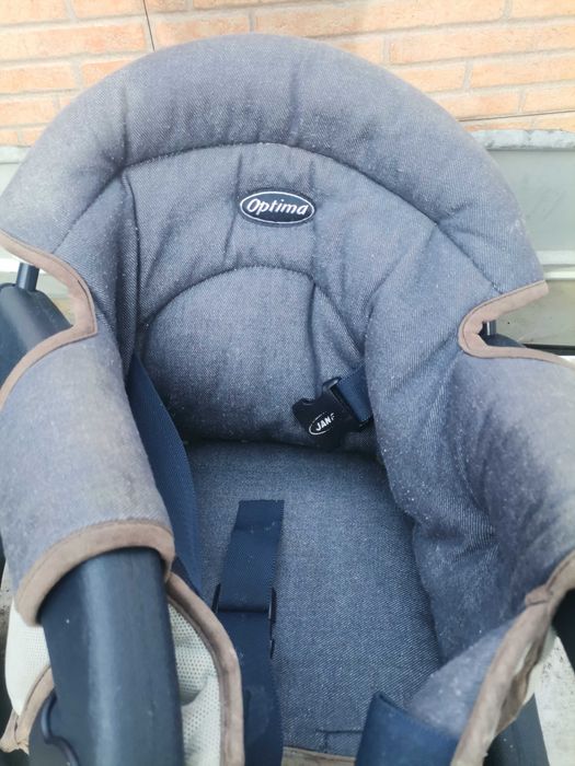 Cadeira de refeição para bebé