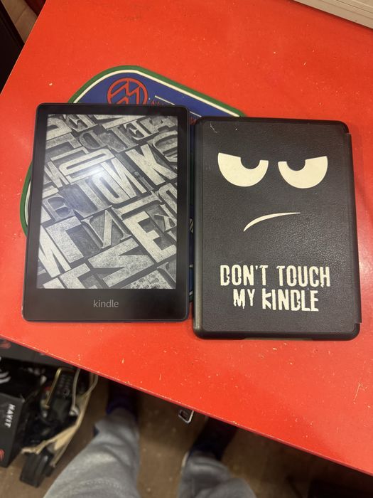 Kindle книга для читання