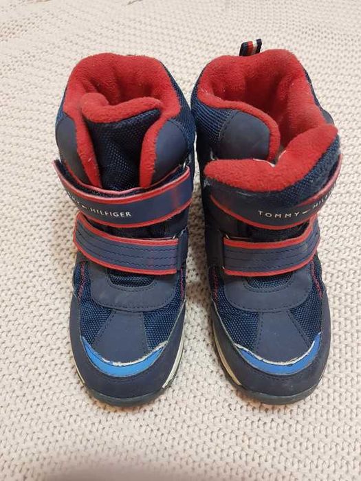 Tommy Hilfiger śliczne śniegowce 31