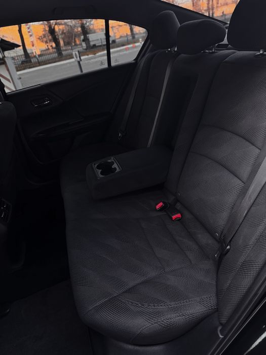 Продам авто HONDA ACCORD  2016 рестайлинг 34к пробега