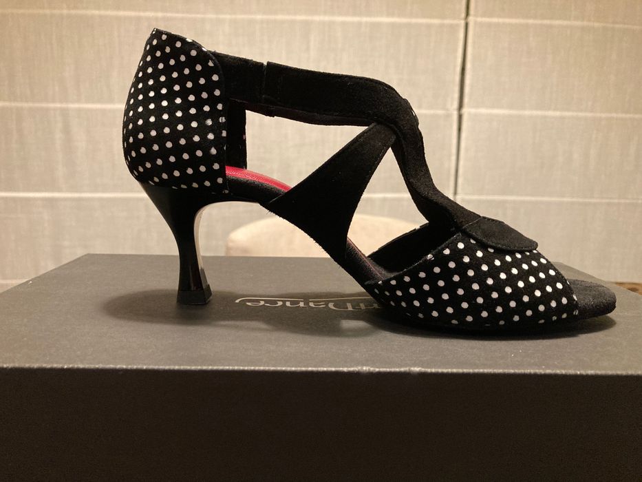 Sapatos de Danças de Salão Novos