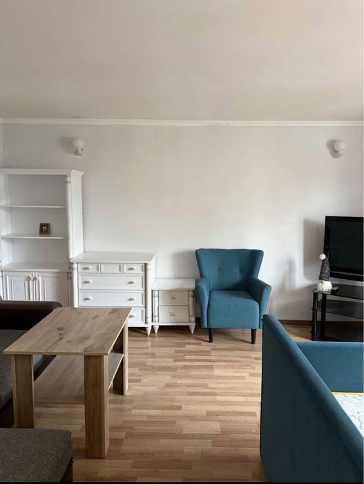 Здається 1 кімнатна квартира в центрі міста .