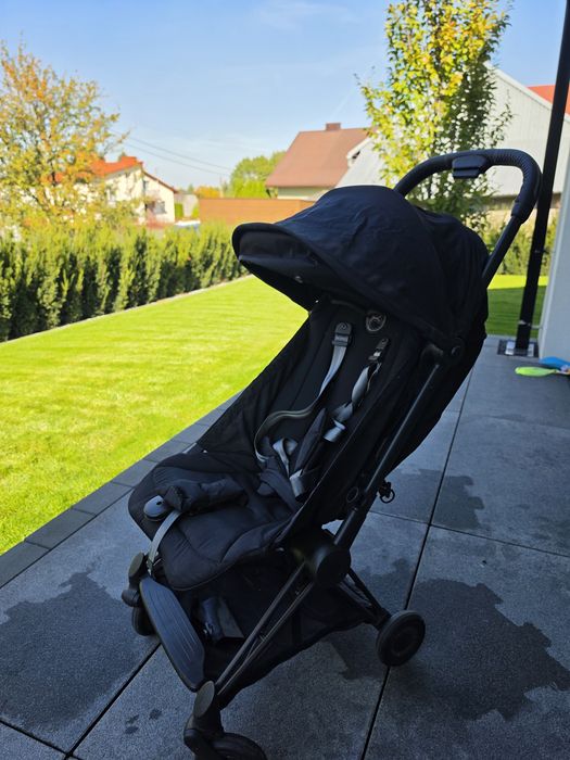 Sprzedam wózek spacerowy CYBEX Coya
