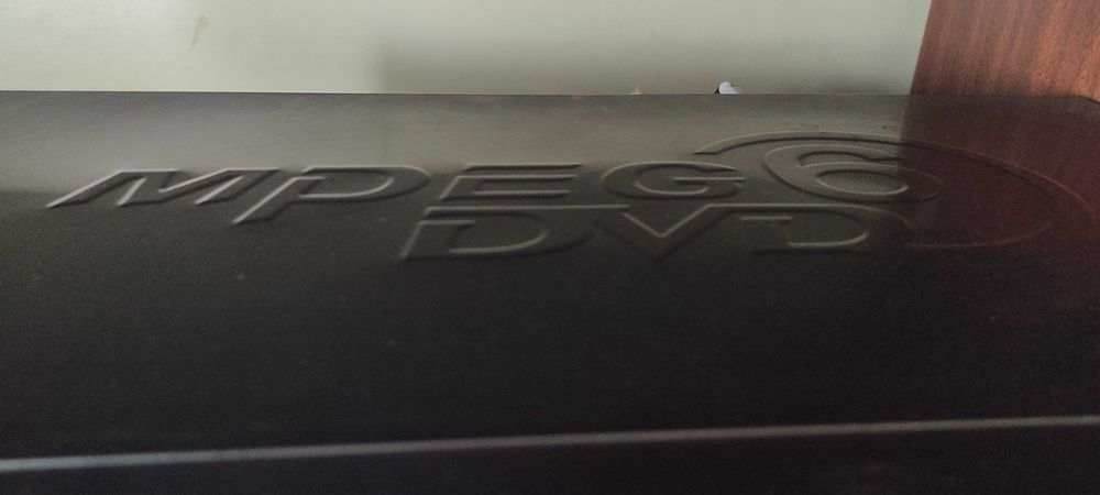 DVD плеер Panasonic MPEG 6-k61