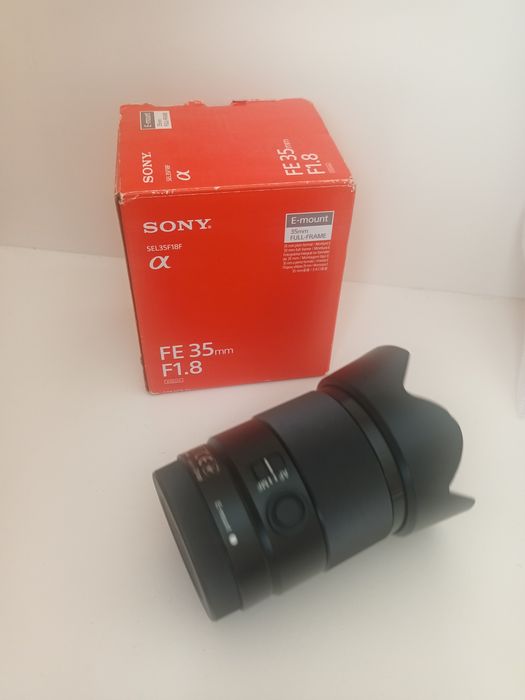 Sony 35mm f1.8 full frame