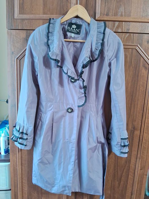 Продам осінній плащ