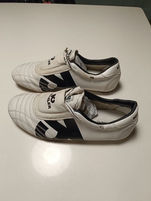 Tênis / Sapatilhas Kohler tam 43