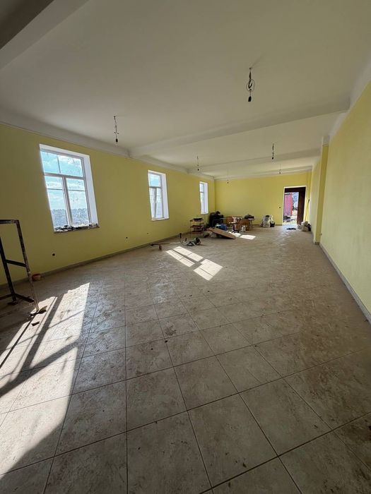 Оренда складу площею 588 м² біля Тернополя