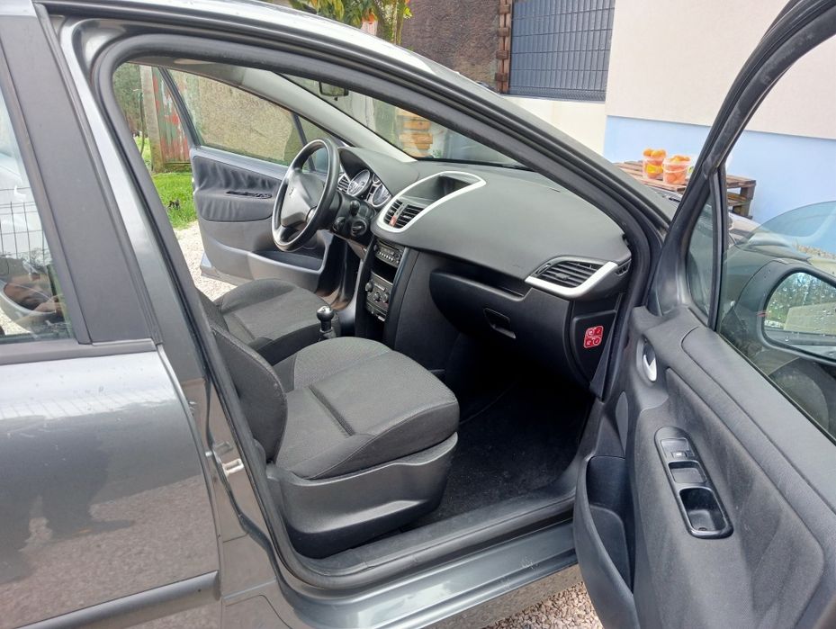 Peugeot 207 1.4 HDI 2010