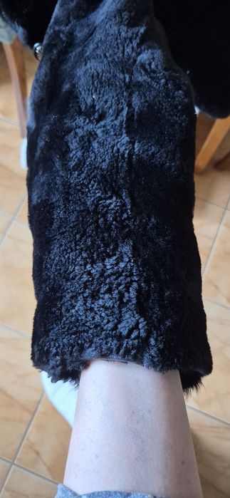 Шуба натуральна, мутон, розмір S