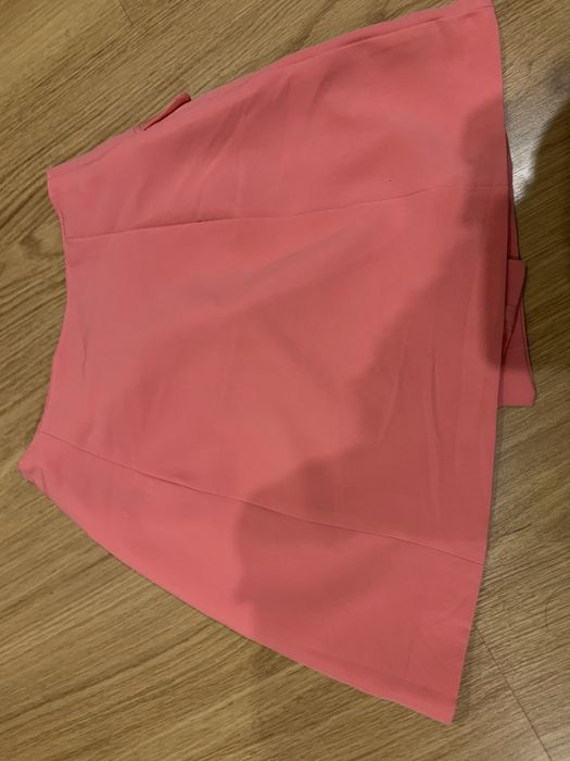 Saia rosa tamanho s
