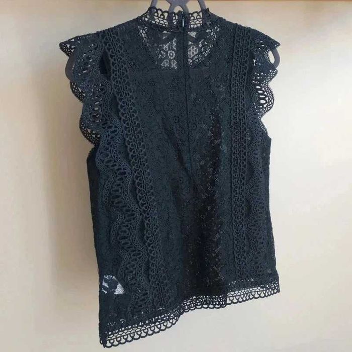 Bluzka czarna koronkowa elegancka 36 S
