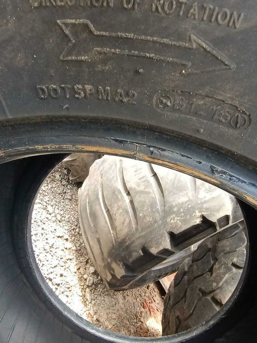 Opon rolnicza 425/55R17 BKT ładowarka Weidemann Schaffer tandem beczka