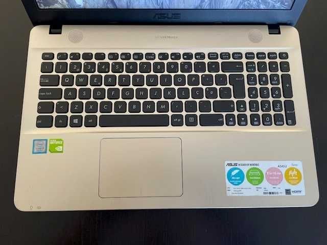 Computador portátil ASUS I5 com 3,1 Ghz de velocidade