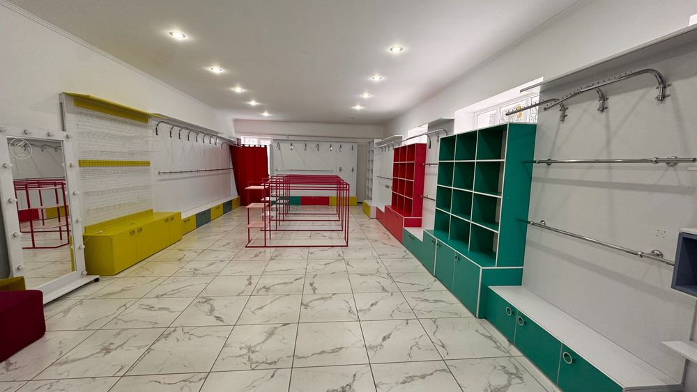 Меблі для дитячого магазину