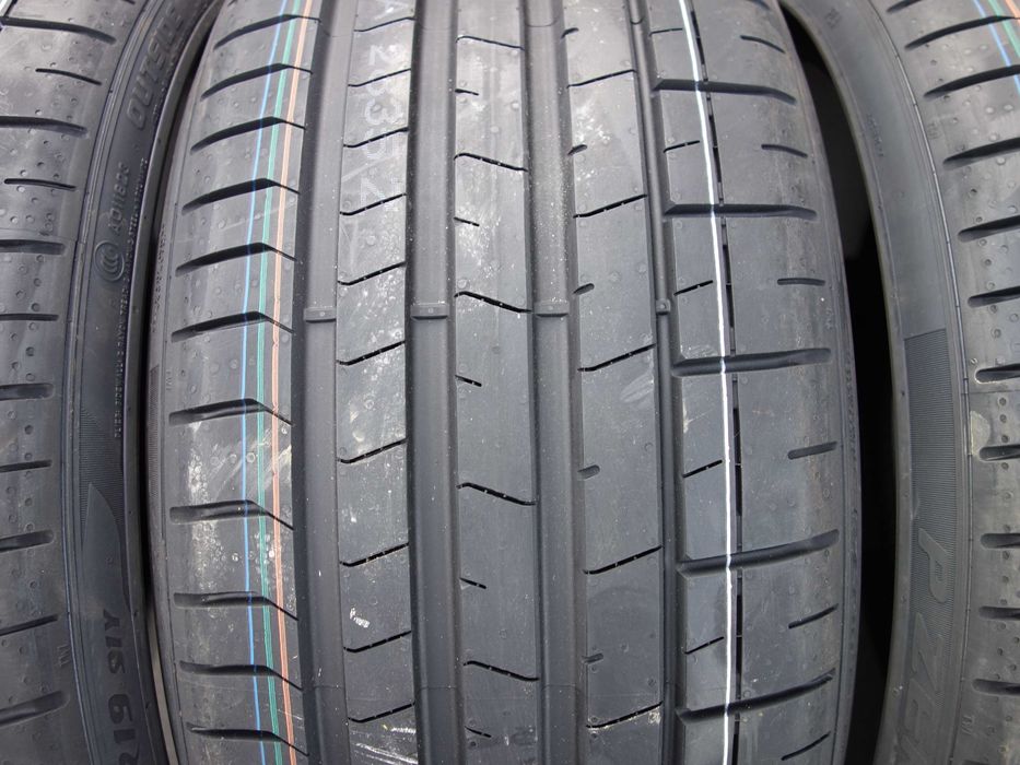 Opony 255/30/19 PIRELLI P ZERO 4 Sztuki NOWE!!