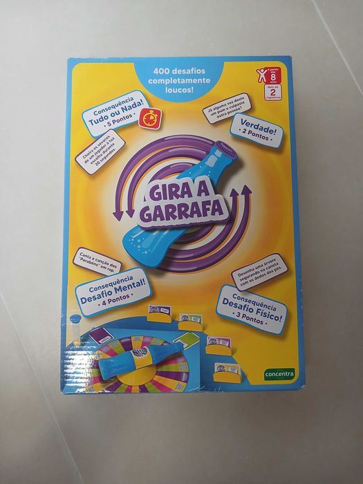 Jogo Gira a Garrafa