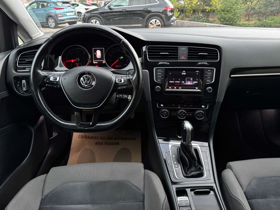 VW Golf Variant 1.6 TDi Highline DSG