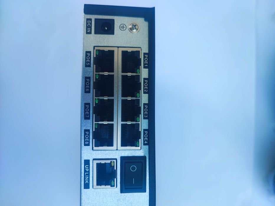 Система відеоспостереження Techage N6708F5N-POE  відеореєстратор пам'ять 2 Тбайт