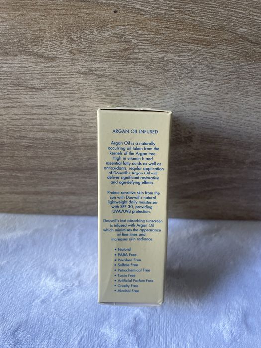 Krem nawilżajacy do twarzy spf 30