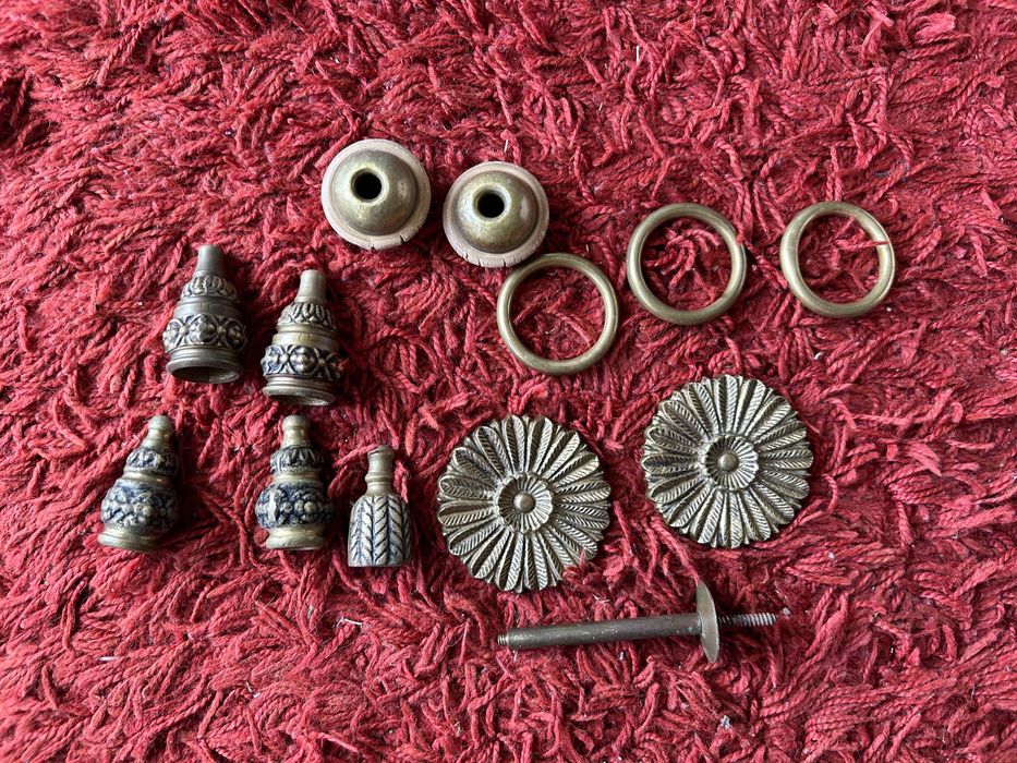 Pêndulos e peças para cortinados