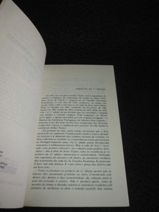Livro As Grandes Doutrinas Económicas Arthur Taylor