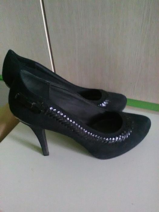 Szpilki czarne 40